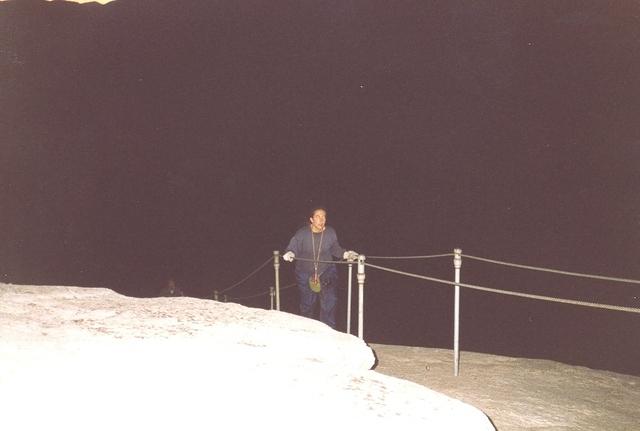 20March049.jpg