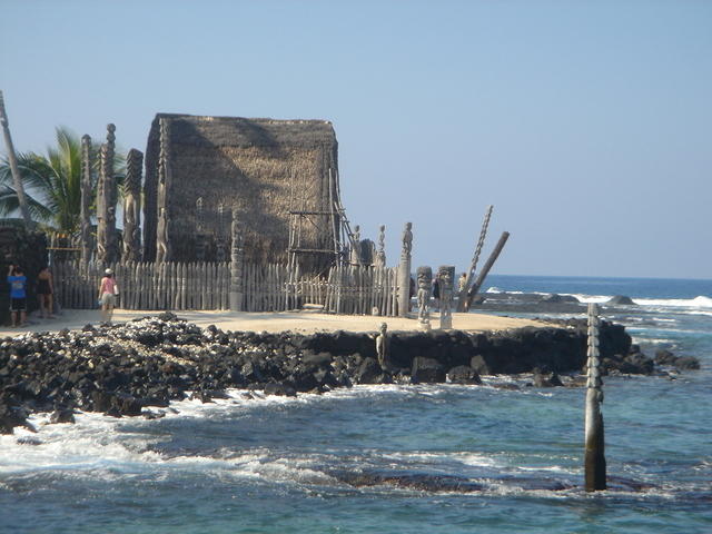 Pu'uhonua o Honaunau National Historical Park